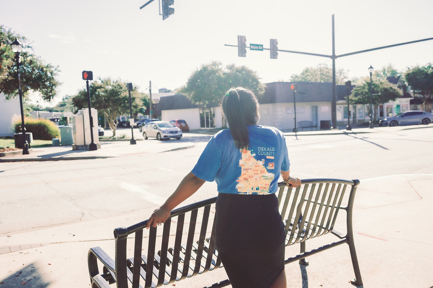 Street Art Spirit | Yellow & Dark Blue Short Sleeve (Mural Design)